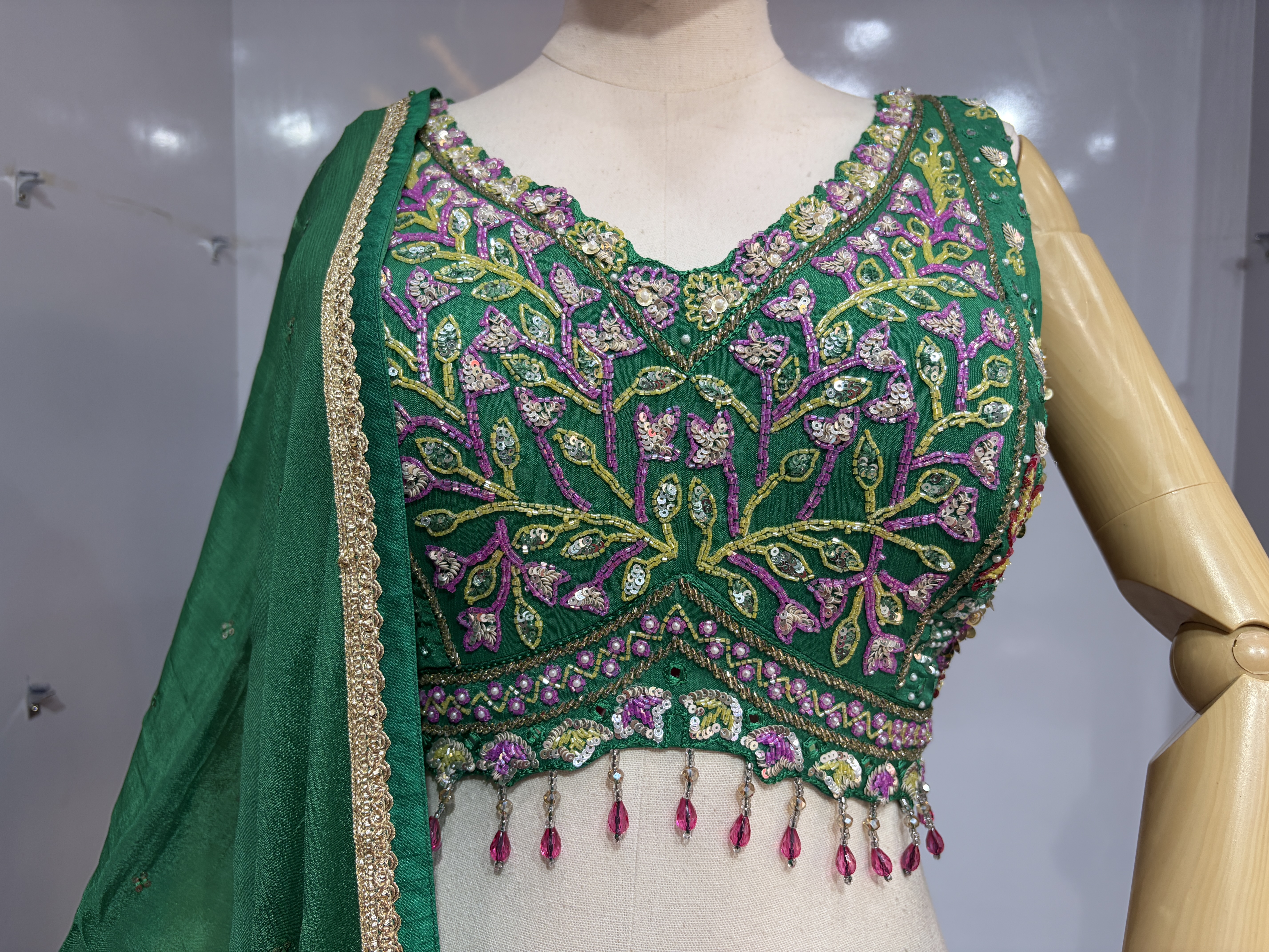ELEGENT EMERALD GREEN LEHENGA